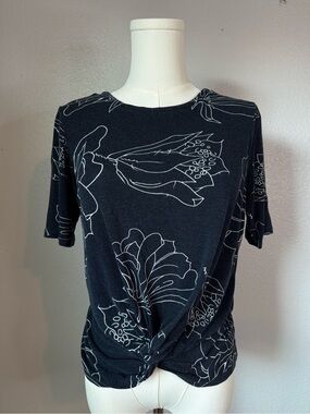 Premise Floral Twist Front Short Sleeve Top Navy White XS